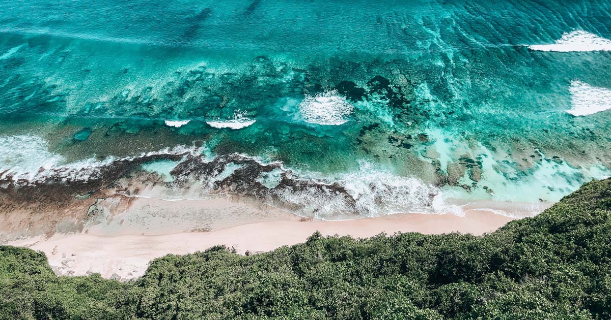 Nyang-Nyang-Beach-Uluwatu-Cliff-Scenery-Facebook