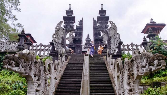 gambar-pura-agung-besakih-bali