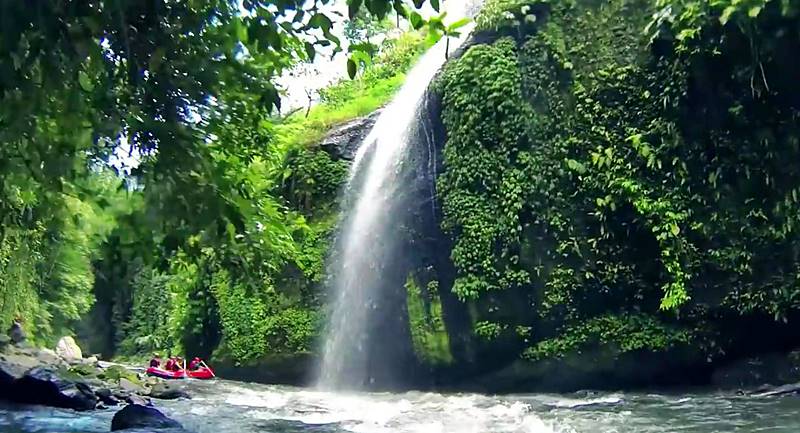 telaga-waja-river