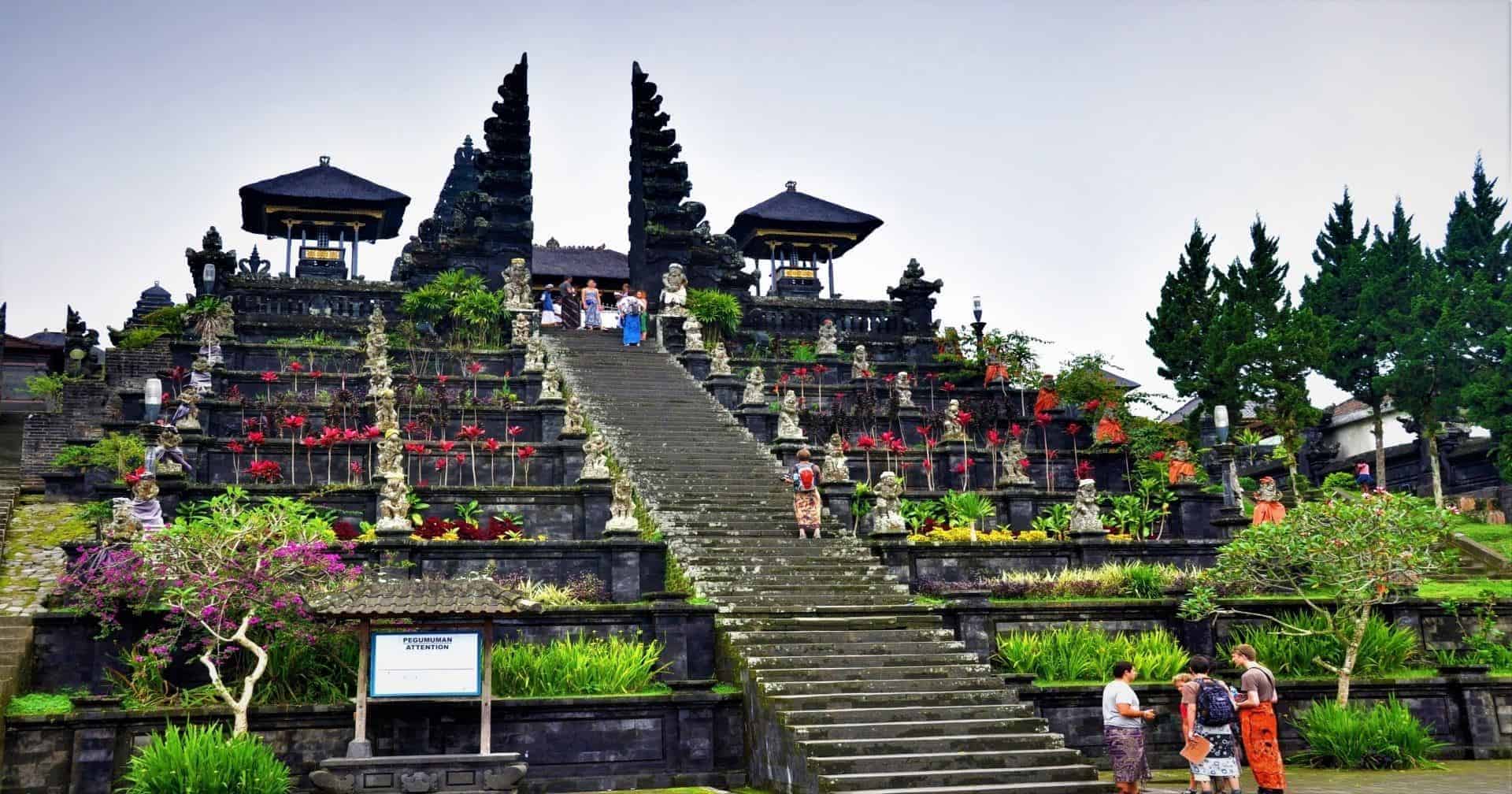 tourism-in-indonesia