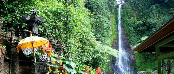 tumb1498730468Air-Terjun-Gitgit-Buleleng-Bali